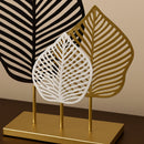 Escultura Folha Tripla em Metal – Arte e Elegância